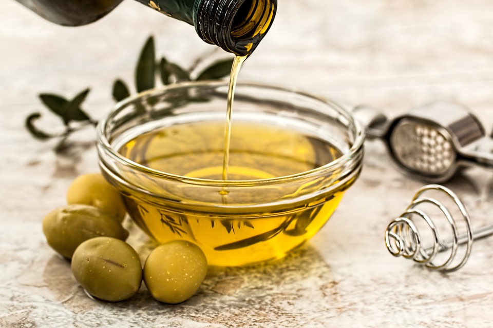 Caída de más del 10% de la producción de aceite de oliva en 2016/17