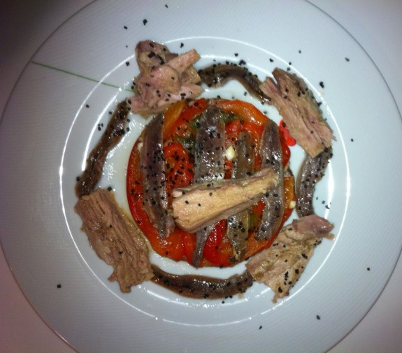 Pimientos asados del Bierzo, anchoas y ventresca 1