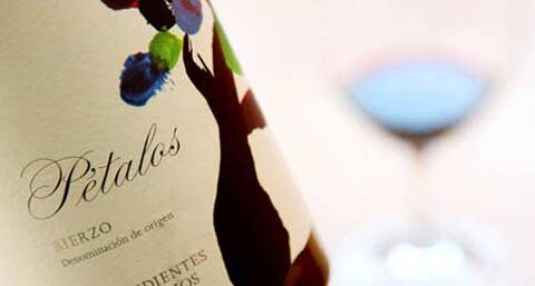 Pétalos 2011, mejor vino de España relación calidad/precio según Parker 2