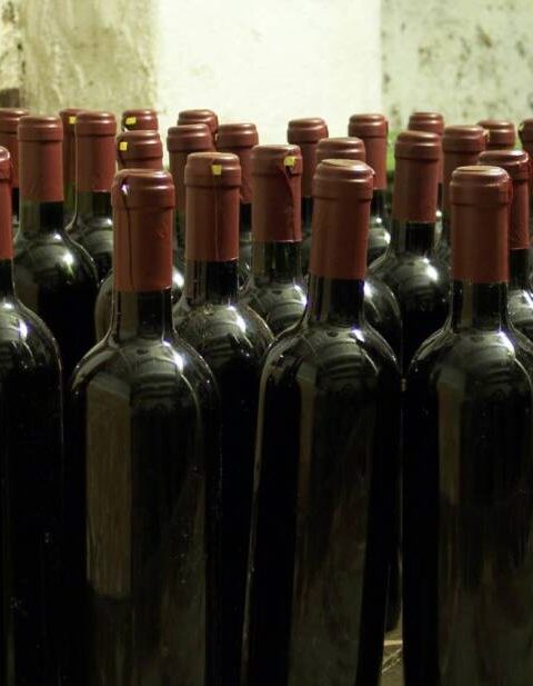 Mejoran las cifras de exportación de vino español en enero