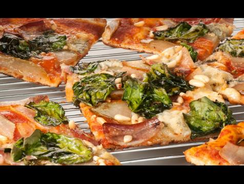 Receta de Pizza de pera conferencia del Bierzo (videoreceta)