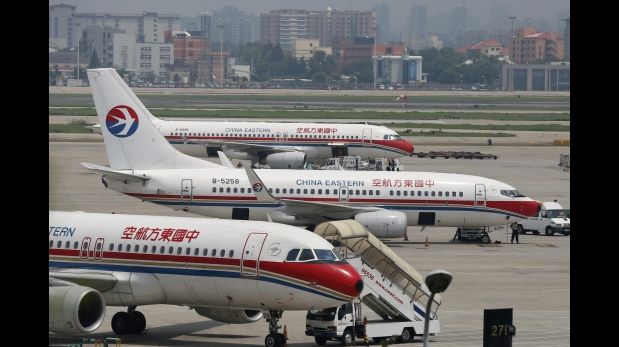 Avión retrasa su aterrizaje por siesta de los controladores 1