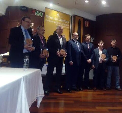El alcalde de Oviedo nombra a los cinco embajadores de la gastronomía asturiana en Madrid 1