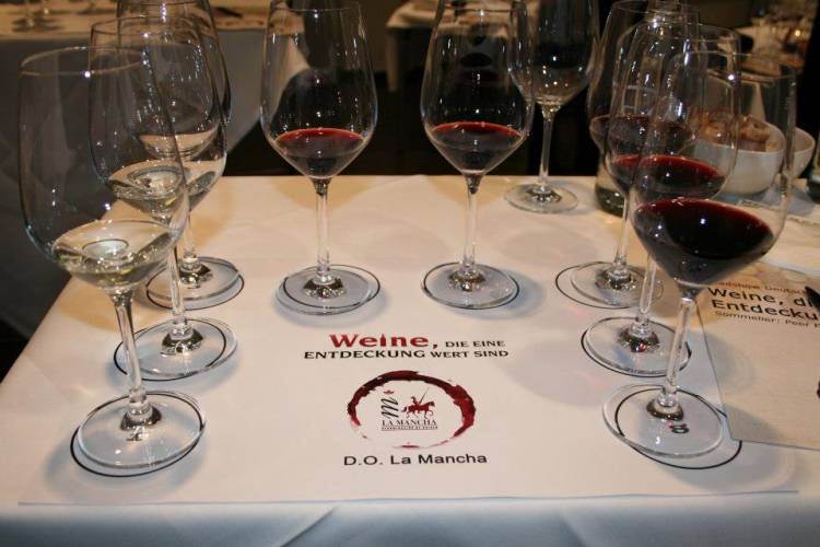 El vino español destacó dentro de las cifras del vino del mercado británico en 2014