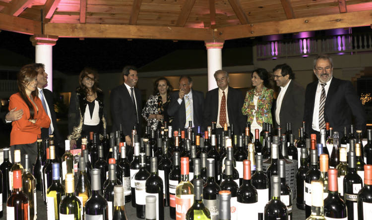 XXVII Concurso Nacional de Catadores de Vinos 1