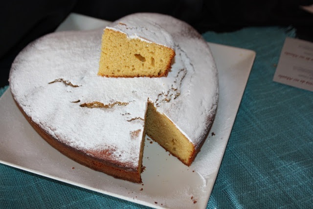 Bizcocho de harina de arroz y yogur especial San Valentín 3
