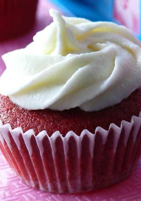 Red Velvet (cupcakes) 1