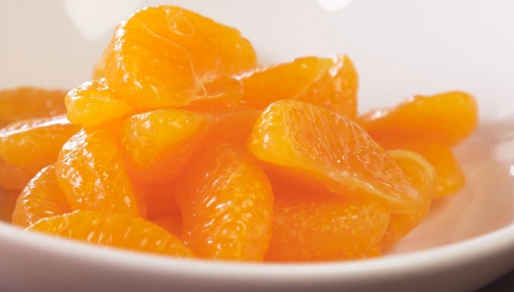 Truco para dejar vuestra fruta cítrica brillante para los postres 1