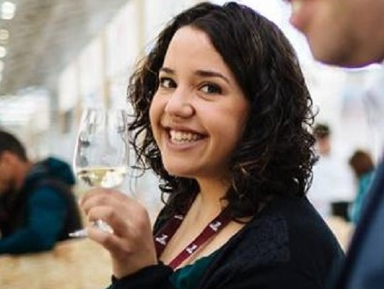 Entrevista a Sara Rivera CEO de Rivers of Wine: Joven española, emprendedora, en el mundo del vino y en el extrajero