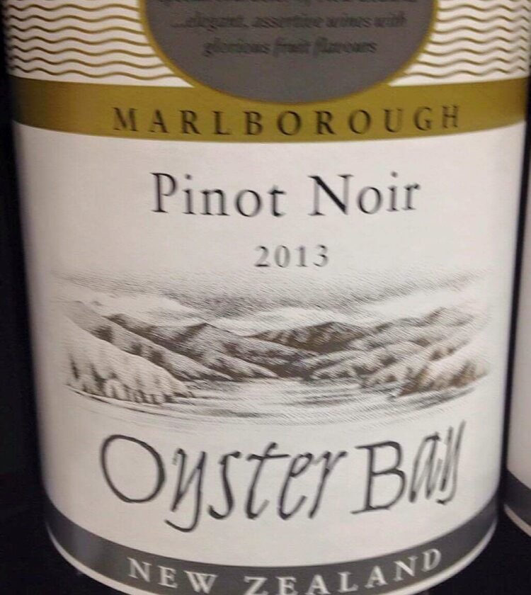 Catamos Oyster Bay Marlborough Pinot Noir 2013 1