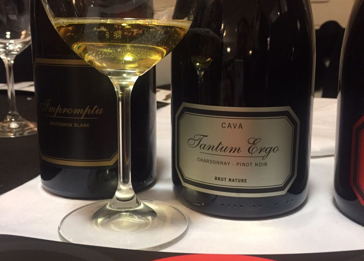 Catamos Impromptu Sauvignon Blanc 2015 1