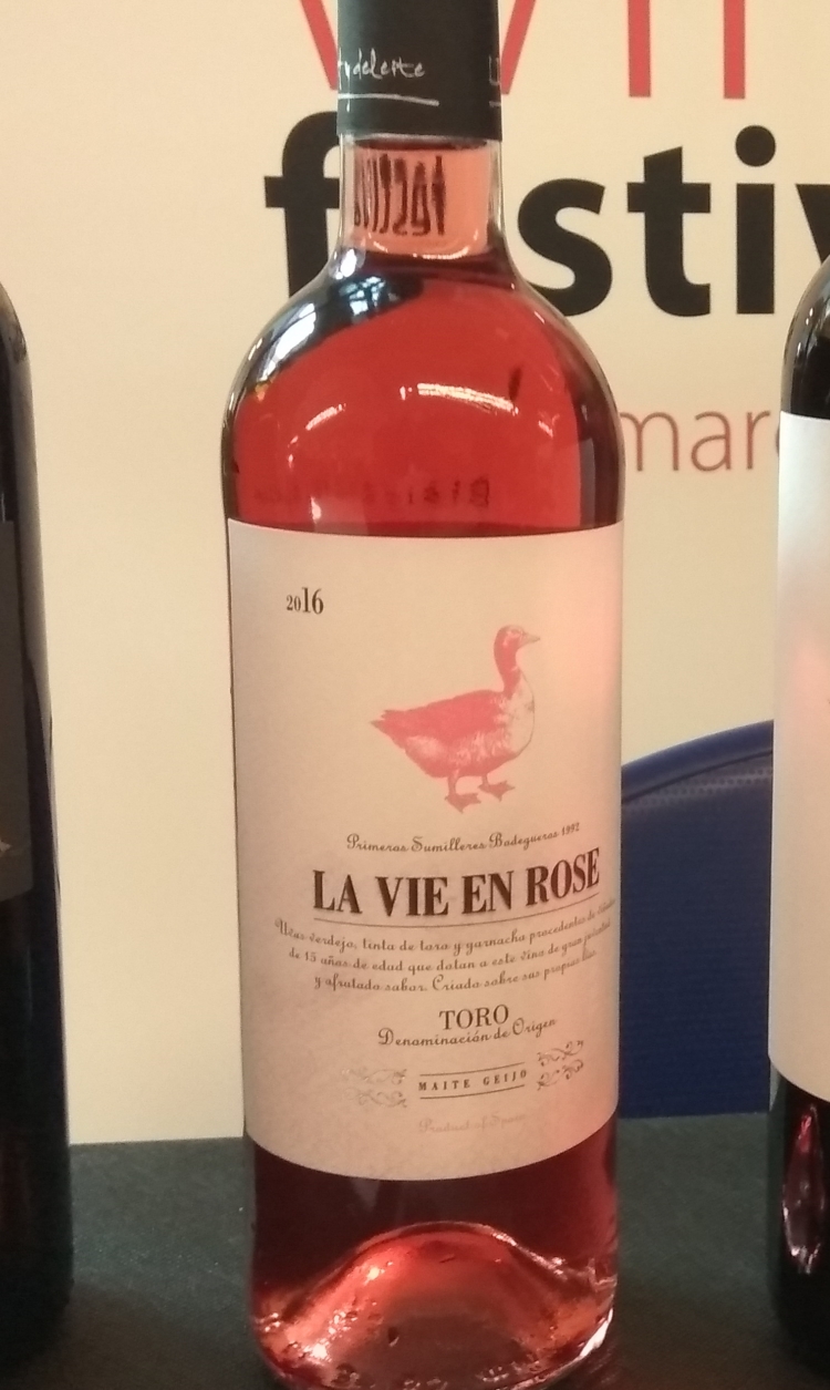Catamos La Vie en Rose 2016, Toro 1