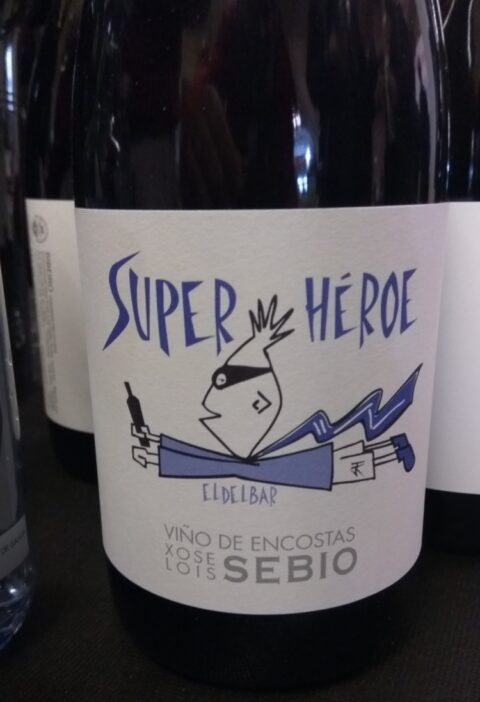 Catamos Súper Héroe 2015, vino del proyecto Viños de Encosta de Xosé Lois Sebio 1