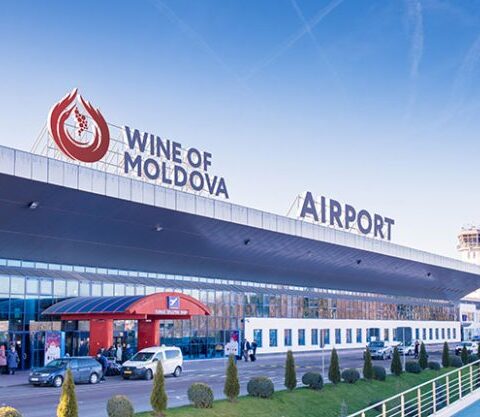 Como apoyo a su industria Moldavia rebautiza su principal aeropuerto como 'Wines of Moldova Airport' 1